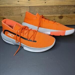 Under Armour Steph Curry Basketball Shoes Men’s 13 Orange Low Top Performance